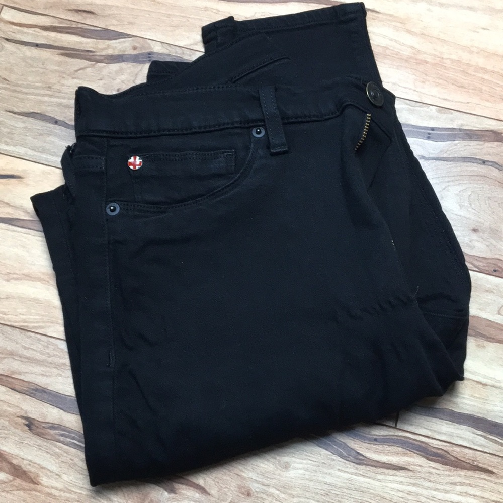 ✨Barbara High Waist Super Skinny Hudson Jeans✨